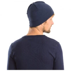 Stoic - HeladagenSt. Merino Fleece Beanie - Bonnet 12 Stoic - HeladagenSt. Merino Fleece Beanie - Bonnet -Stoic stoic heladagenst merino fleece beanie bonnet detail 12